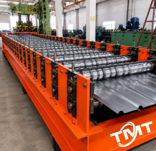 Roll Forming Machine